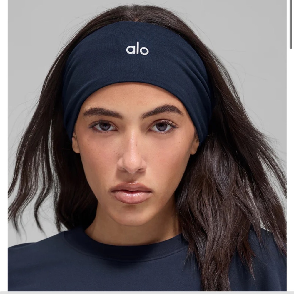 Alo Yoga Performance Conquer Headband Navy Blue High Impact Performance NEW